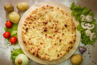Осетинский пирог с индейкой и картофелем