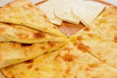 Осетинский пирог с сыром осетинским (уалибах)